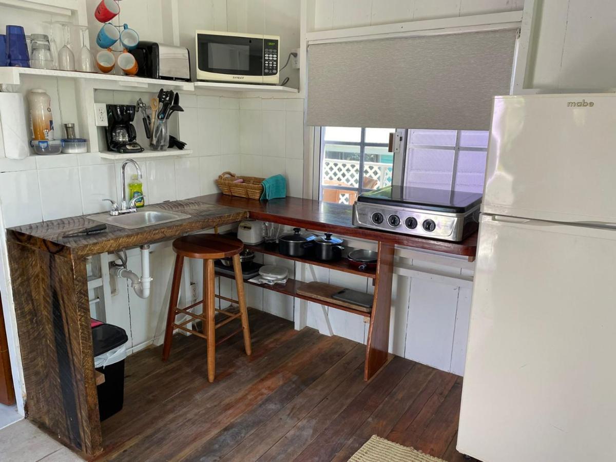 Hummingbirds Cabins Caye Caulker Εξωτερικό φωτογραφία