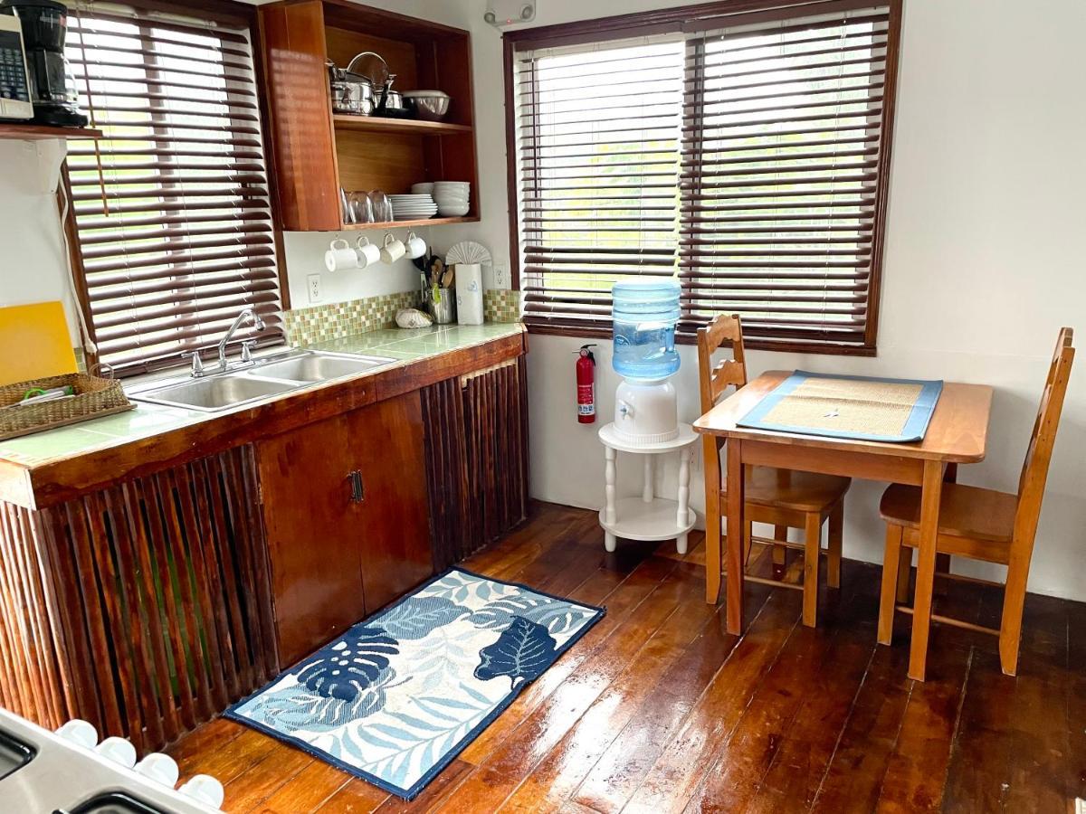 Hummingbirds Cabins Caye Caulker Εξωτερικό φωτογραφία